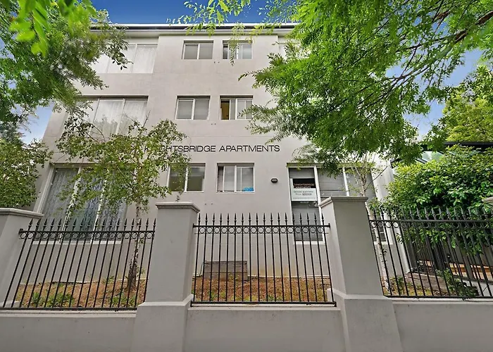 Knightsbridge Apartments